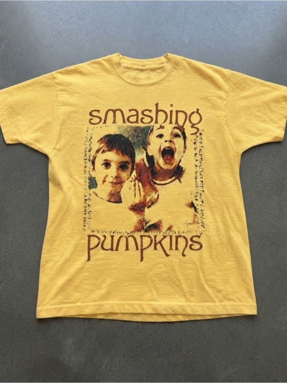 Smashing Pumpkins Siamese Dream Graphic Yellow Gildan T-Shirt